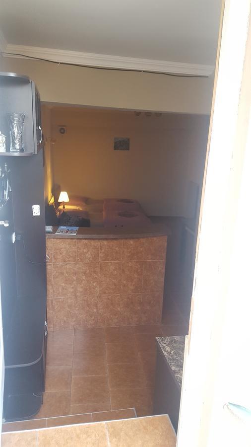 Vazi Apartment *